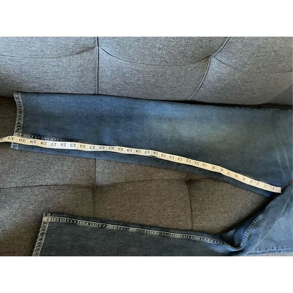 EVERLANE Medium Washed Uniform Relaxed Straight Fit Size 32x30 - Picture 10 of 12